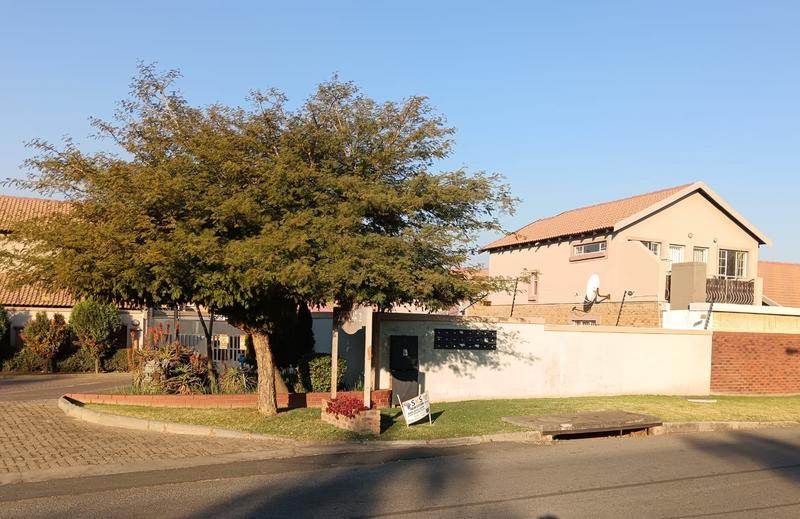 3 Bedroom Property for Sale in Jansenpark Gauteng