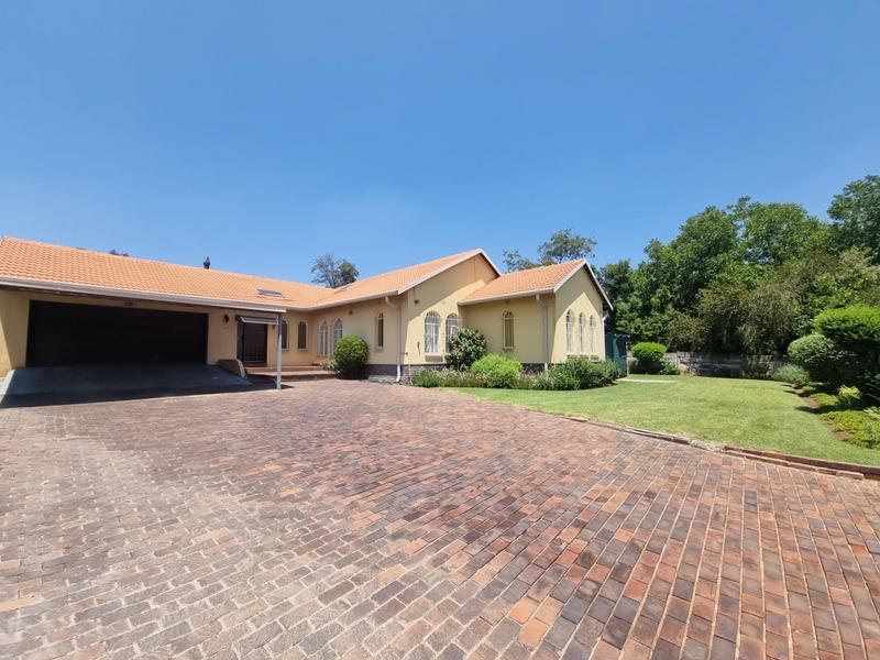 3 Bedroom Property for Sale in Glen Marais Gauteng