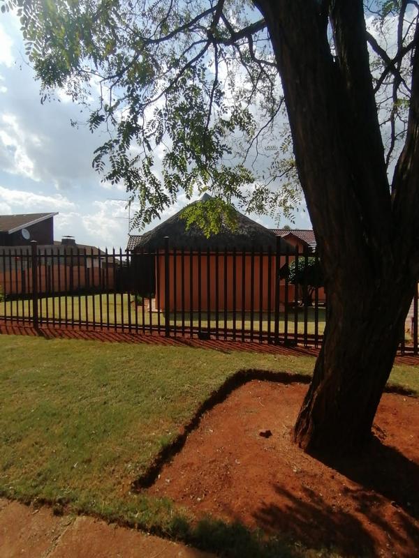 3 Bedroom Property for Sale in Carletonville Gauteng