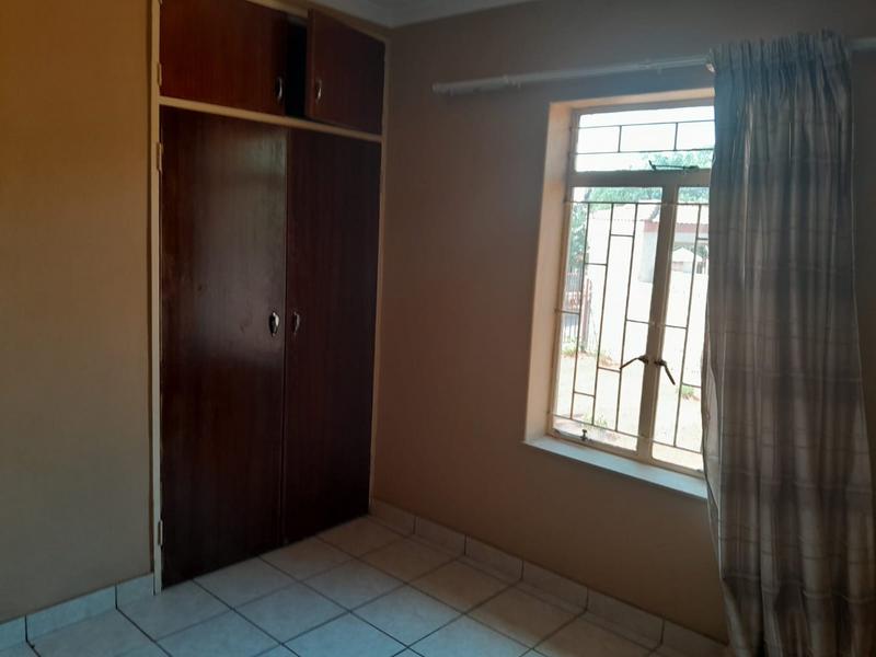 To Let 3 Bedroom Property for Rent in Kwaggasrand Gauteng