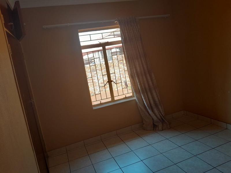 To Let 3 Bedroom Property for Rent in Kwaggasrand Gauteng