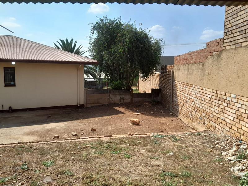 To Let 3 Bedroom Property for Rent in Kwaggasrand Gauteng