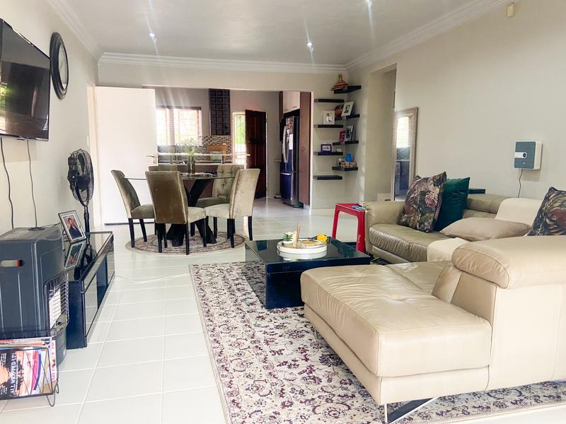 3 Bedroom Property for Sale in Ruimsig Gauteng