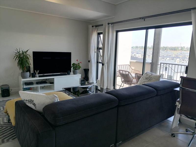 2 Bedroom Property for Sale in Waterfall Country Estate Gauteng