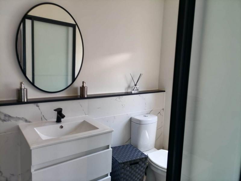 2 Bedroom Property for Sale in Waterfall Country Estate Gauteng