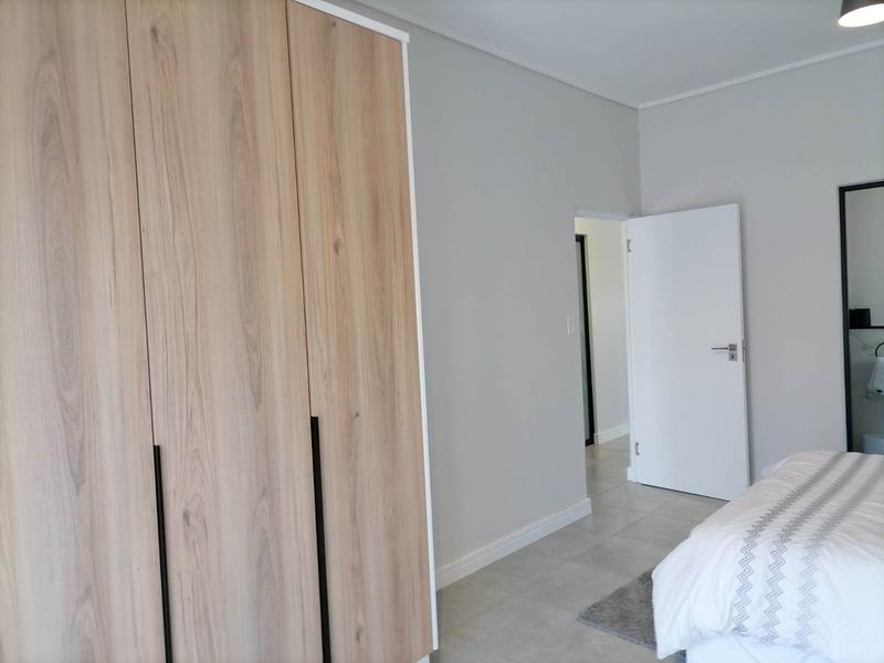 2 Bedroom Property for Sale in Waterfall Country Estate Gauteng