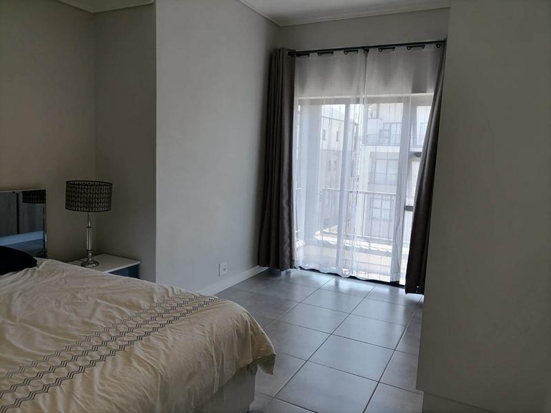 2 Bedroom Property for Sale in Waterfall Country Estate Gauteng