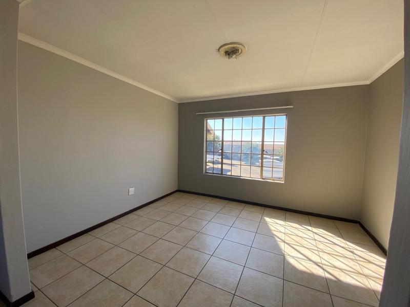 2 Bedroom Property for Sale in North Riding Gauteng