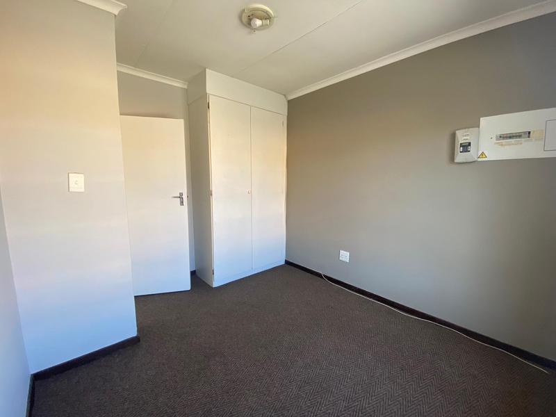 2 Bedroom Property for Sale in North Riding Gauteng