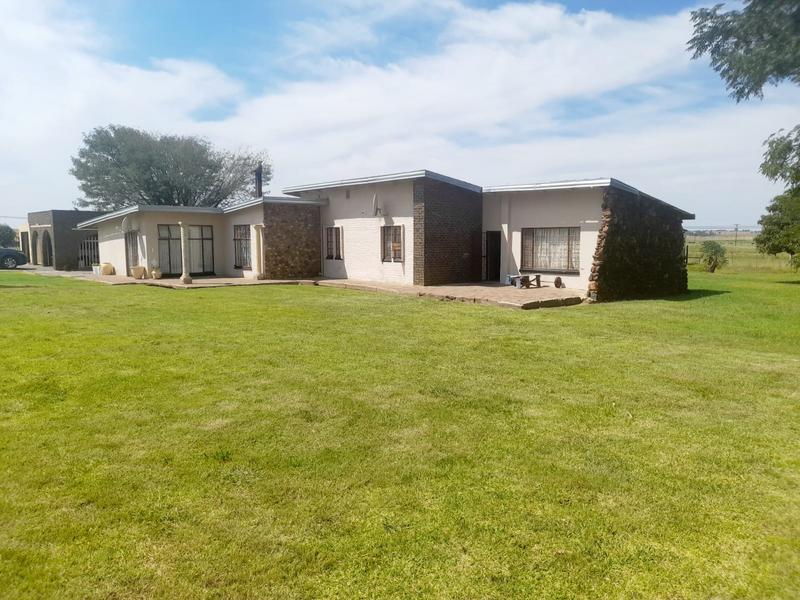 5 Bedroom Property for Sale in Meyerton Rural Gauteng