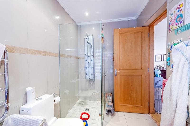4 Bedroom Property for Sale in Morningside Gauteng