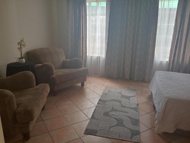 To Let 8 Bedroom Property for Rent in Hatfield Gauteng