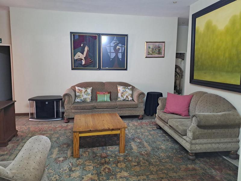 To Let 8 Bedroom Property for Rent in Hatfield Gauteng