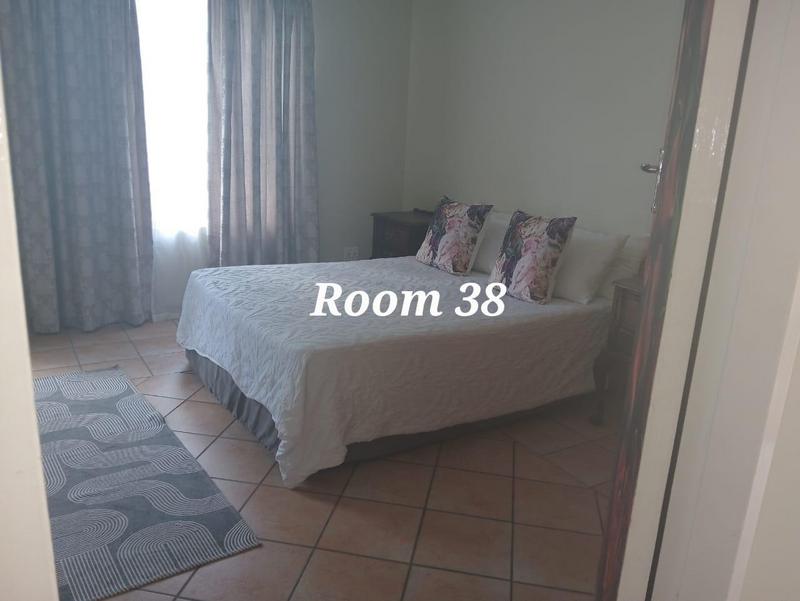 To Let 8 Bedroom Property for Rent in Hatfield Gauteng