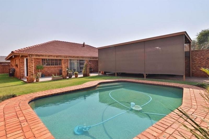 3 Bedroom Property for Sale in North Villa Gauteng