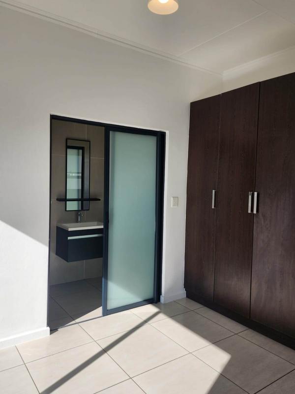 To Let 2 Bedroom Property for Rent in Greenstone Hill Gauteng