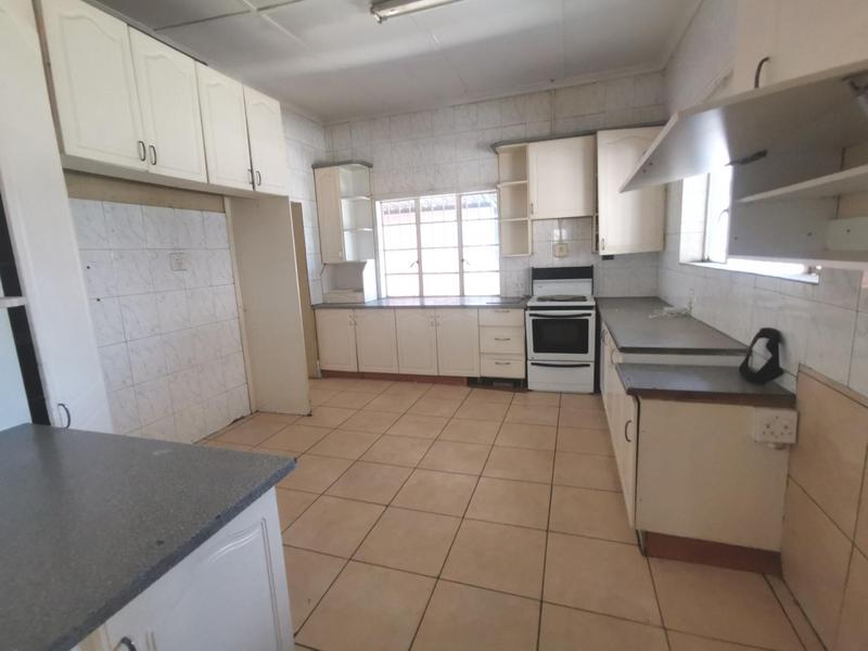 To Let 6 Bedroom Property for Rent in Boksburg Gauteng