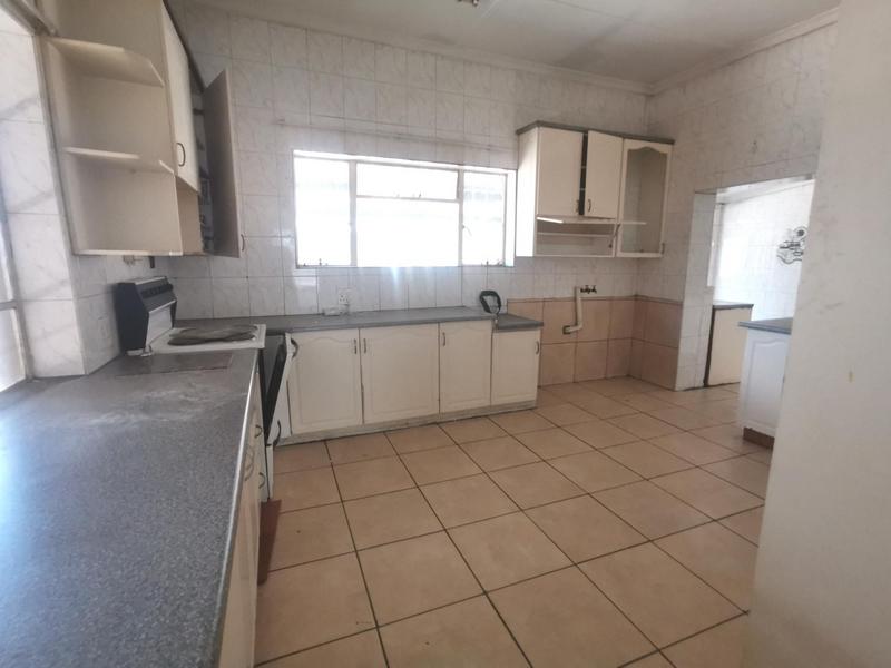 To Let 6 Bedroom Property for Rent in Boksburg Gauteng