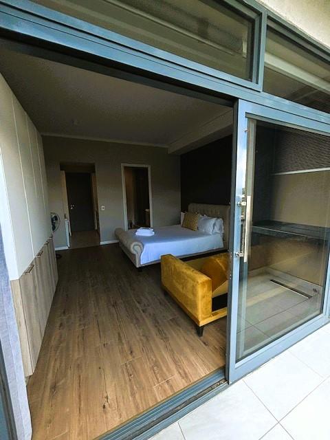 1 Bedroom Property for Sale in Menlyn Gauteng