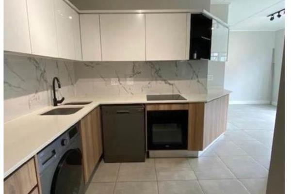 1 Bedroom Property for Sale in Waterfall Country Estate Gauteng