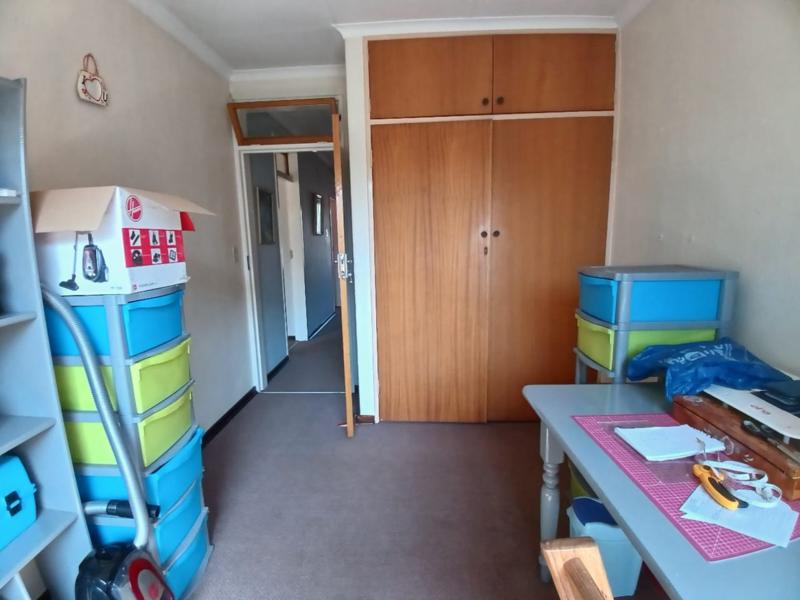 3 Bedroom Property for Sale in Birchleigh North Gauteng