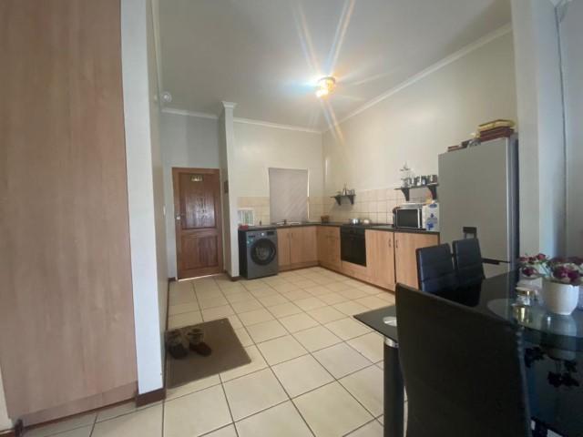 To Let 2 Bedroom Property for Rent in Eldo Lakes Estate Gauteng