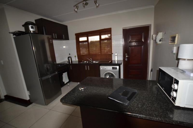 1 Bedroom Property for Sale in Noordwyk Gauteng