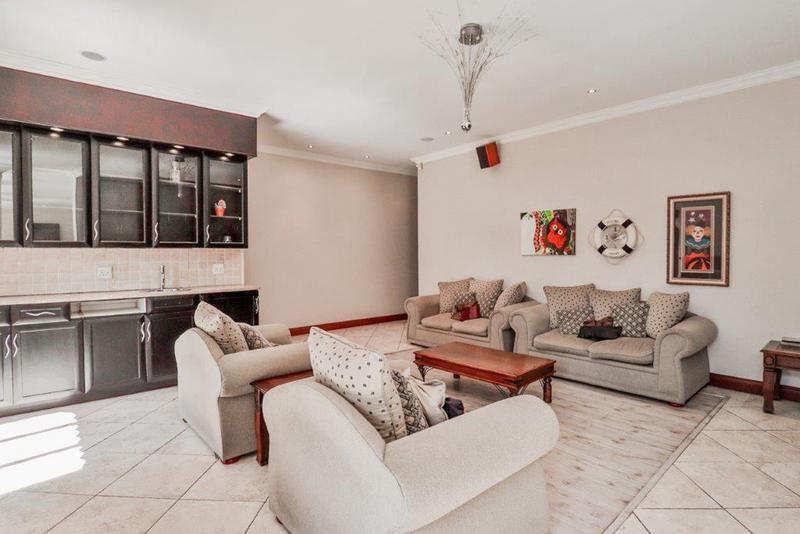 5 Bedroom Property for Sale in Midstream Estate Gauteng