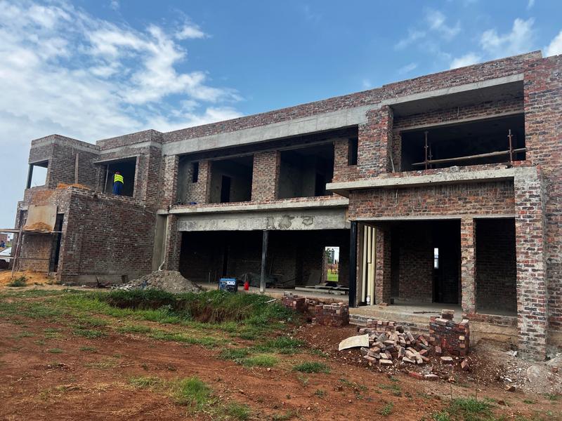 5 Bedroom Property for Sale in Midstream Heights Gauteng