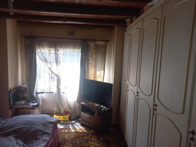 4 Bedroom Property for Sale in Bezuidenhout Valley Gauteng
