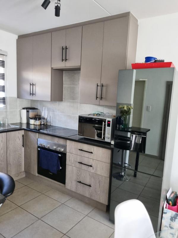 2 Bedroom Property for Sale in Theresa Park Gauteng