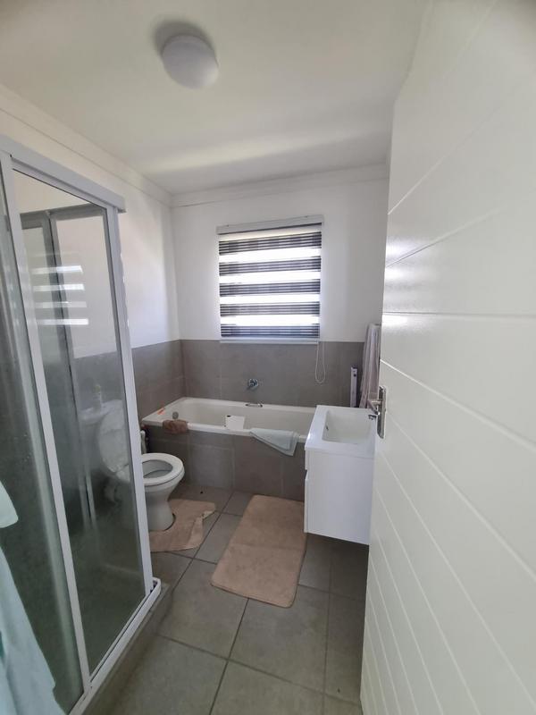 2 Bedroom Property for Sale in Theresa Park Gauteng