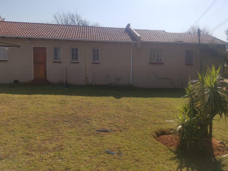 To Let 1 Bedroom Property for Rent in Van Riebeeck Park Gauteng
