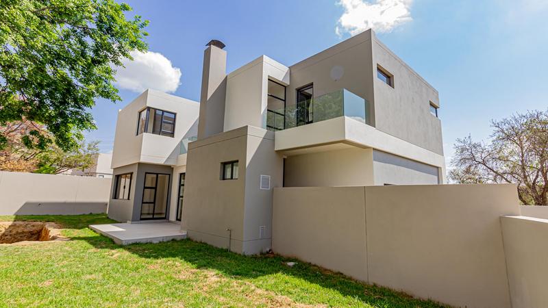 3 Bedroom Property for Sale in Lonehill Gauteng