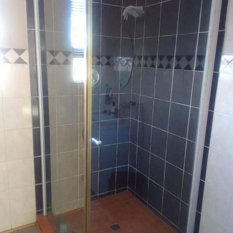 To Let 2 Bedroom Property for Rent in Gosforth Park Gauteng