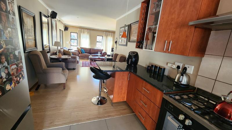 3 Bedroom Property for Sale in Annlin Gauteng