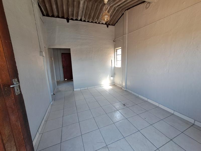 To Let 1 Bedroom Property for Rent in Daveyton Gauteng