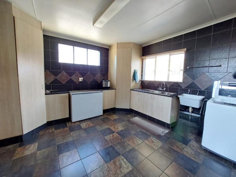 3 Bedroom Property for Sale in Sunward Park Gauteng