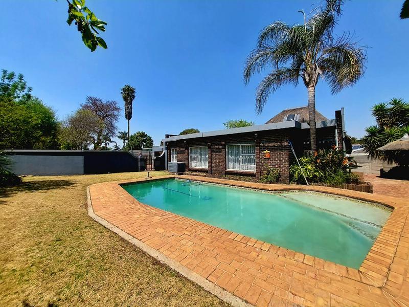 3 Bedroom Property for Sale in Sunward Park Gauteng