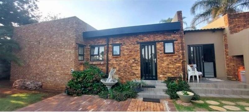 4 Bedroom Property for Sale in Sunward Park Gauteng