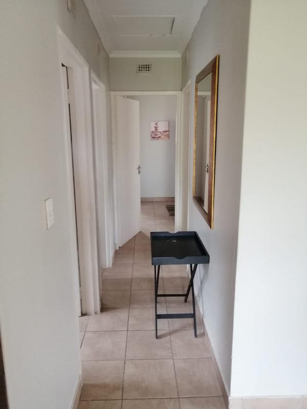 To Let 3 Bedroom Property for Rent in Olievenhoutbosch Gauteng