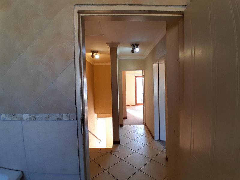 2 Bedroom Property for Sale in Zwartkop Gauteng