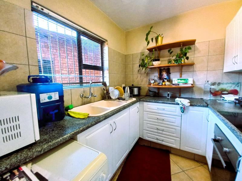 2 Bedroom Property for Sale in Klopperpark Gauteng