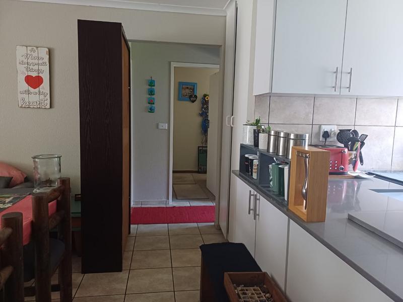 2 Bedroom Property for Sale in Glen Marais Gauteng