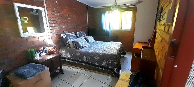 4 Bedroom Property for Sale in Mountain View Gauteng