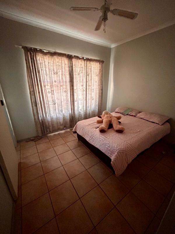 2 Bedroom Property for Sale in Sinoville Gauteng