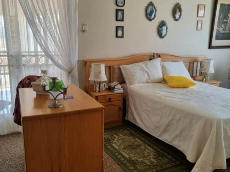 2 Bedroom Property for Sale in Green Hills Gauteng