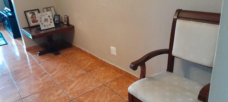 To Let 3 Bedroom Property for Rent in Motsu Gauteng