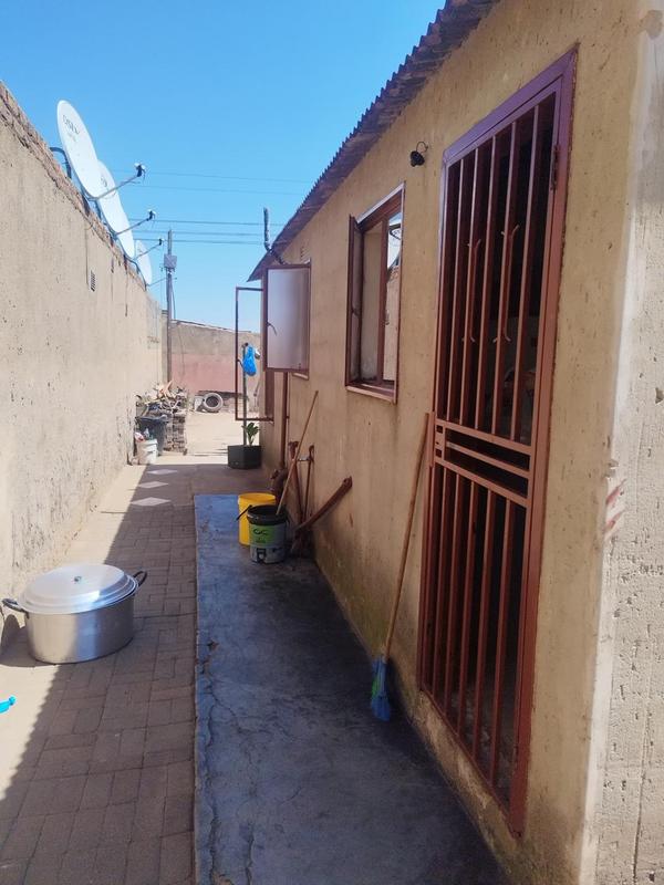 To Let 2 Bedroom Property for Rent in Tembisa Gauteng