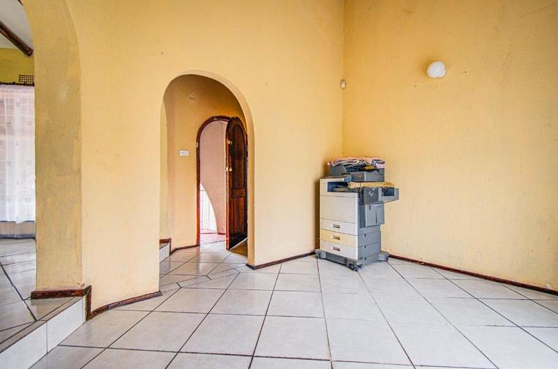 3 Bedroom Property for Sale in Birchleigh North Gauteng